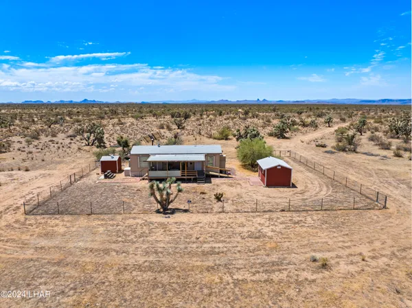 $164,500 | 6705 East Red Barrel Road, Yucca, AZ 86438