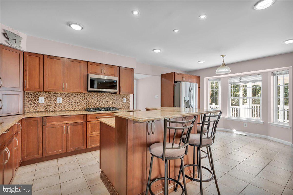 27 Upton Way Sewell, NJ 08080 - Photo 11 of 37 Gallery Image 11