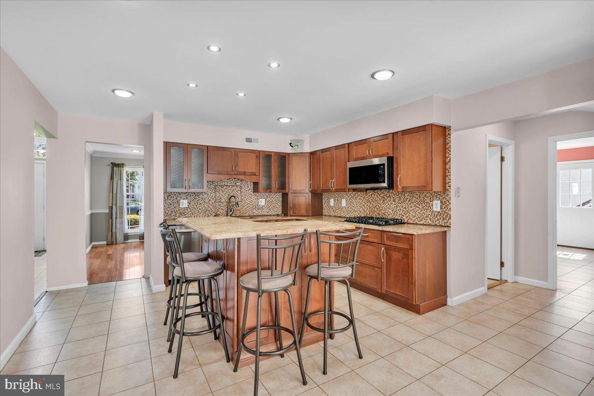 27 Upton Way Sewell, NJ 08080 - Photo 12 of 37 Gallery Image 12
