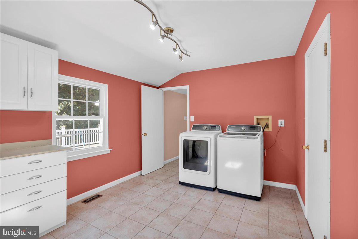 27 Upton Way Sewell, NJ 08080 - Photo 16 of 37 Gallery Image 16