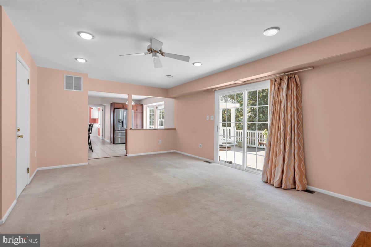 27 Upton Way Sewell, NJ 08080 - Photo 20 of 37 Gallery Image 20