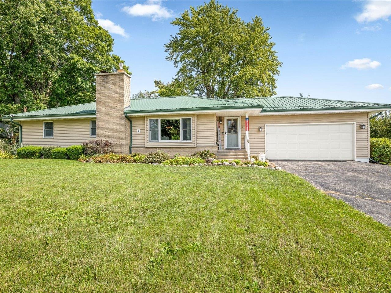 357 North Gilbert Street Footville, WI 53537 - Photo 1 of 46 Gallery Image 1