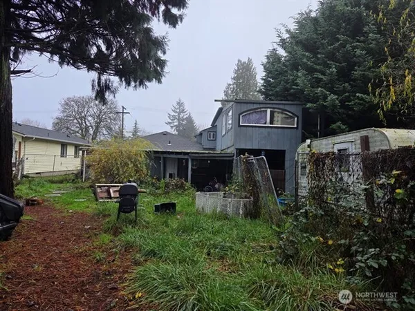 $230,000 | 3327 Pennsylvania Street, Longview, WA 98632