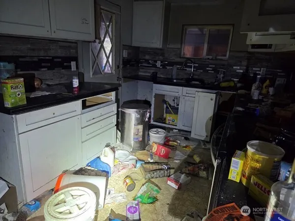 $230,000 | 3327 Pennsylvania Street, Longview, WA 98632