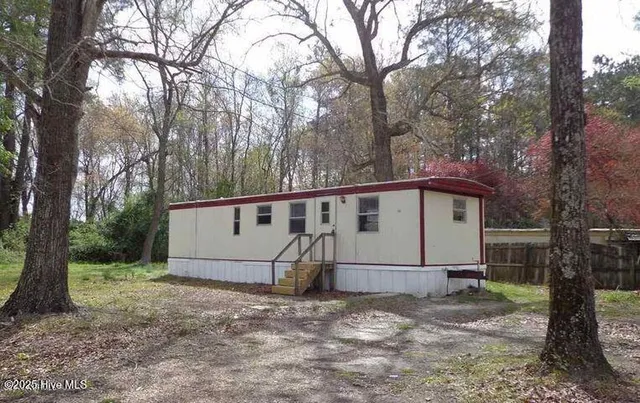 $75,500 | 141 Denise Drive, Jacksonville, NC 28540