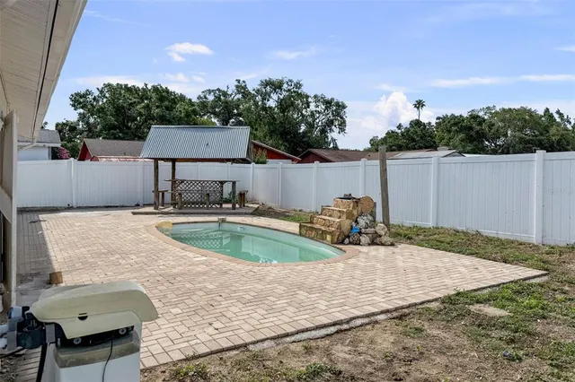 $310,000 | 1009 Sagamore Drive, Seffner, FL 33584