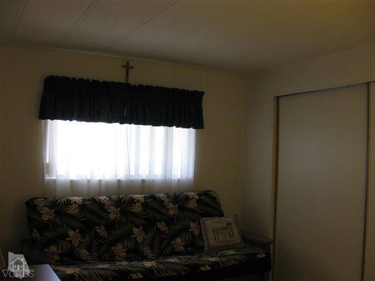 6480 Katherine Road, Unit 10 Simi Valley, CA 93063 - Photo 13 of 20