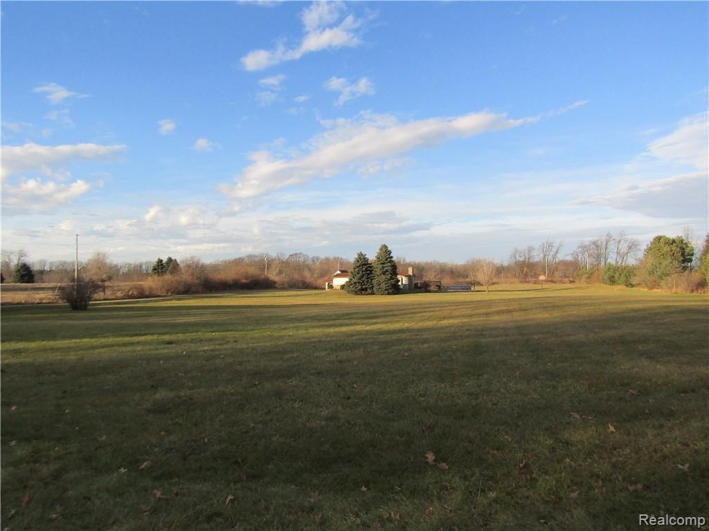 1823 West Lovejoy Road Perry, MI 48872 - Photo 23 of 55 IMG_0197.JPG