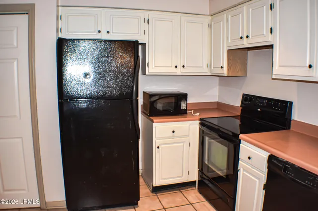 $1,800 | 18 Lisbon Way, Beaufort, SC 29907