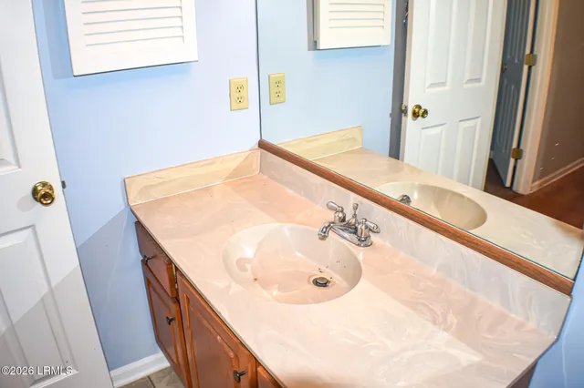 $1,800 | 18 Lisbon Way, Beaufort, SC 29907