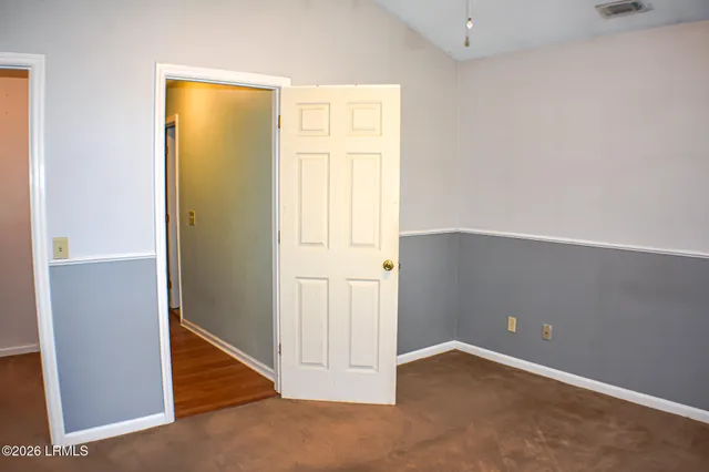 $1,800 | 18 Lisbon Way, Beaufort, SC 29907