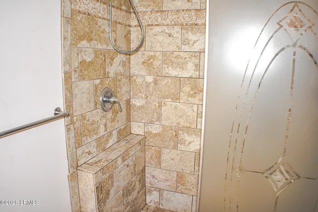 $1,800 | 18 Lisbon Way, Beaufort, SC 29907