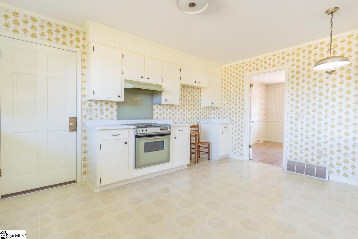 158 Prince George Road Easley, SC 29640 - Photo 13 of 32 Gallery Image 13