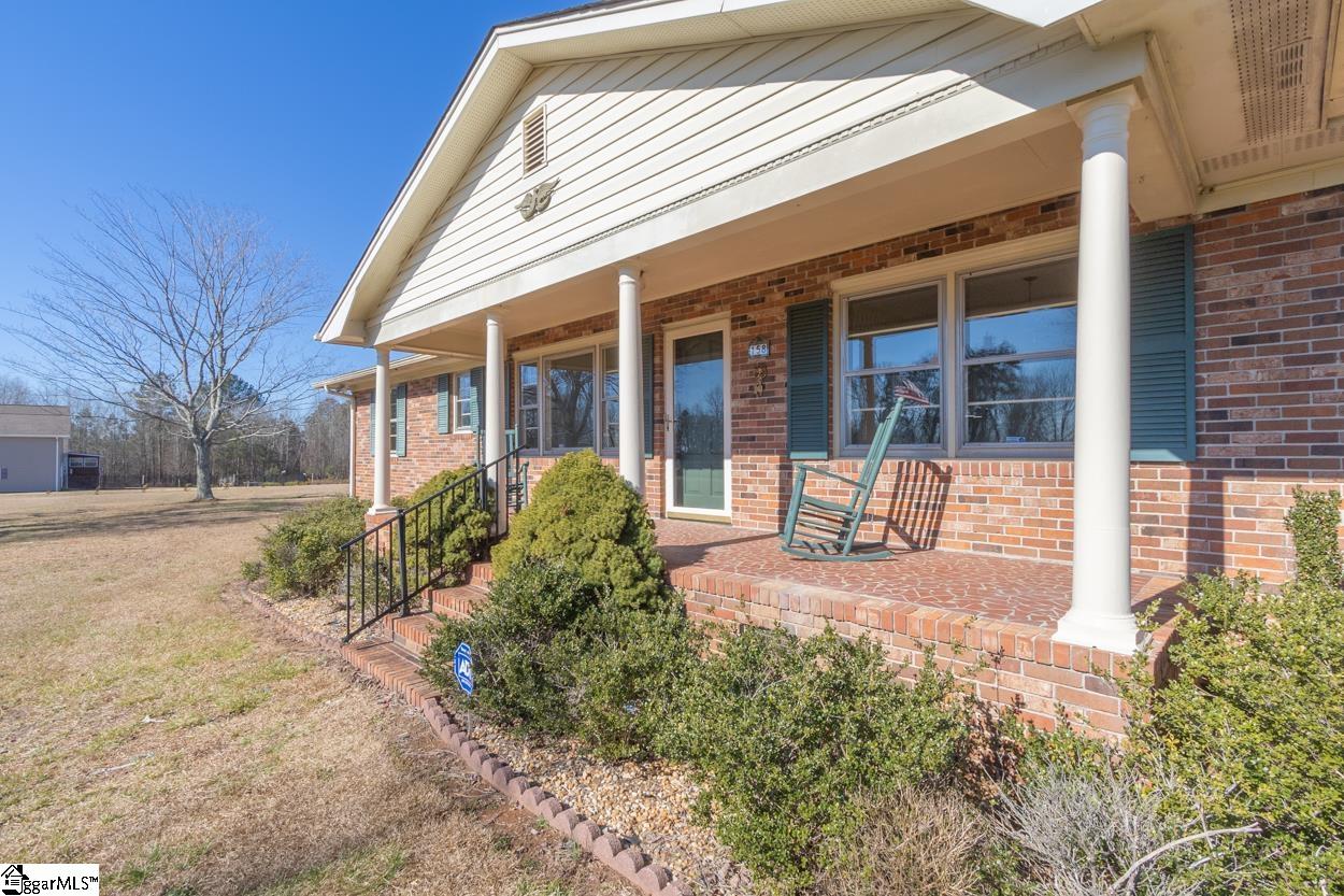 158 Prince George Road Easley, SC 29640 - Photo 4 of 32 Gallery Image 4