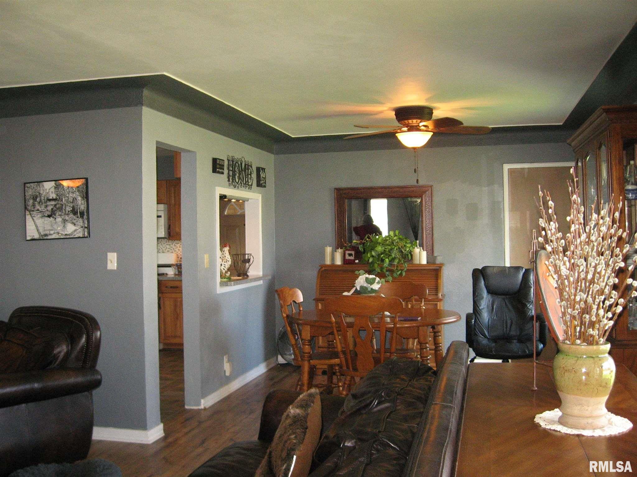 806 Sheridan Road Pekin, IL 61554 - Photo 14 of 28 Gallery Image 14