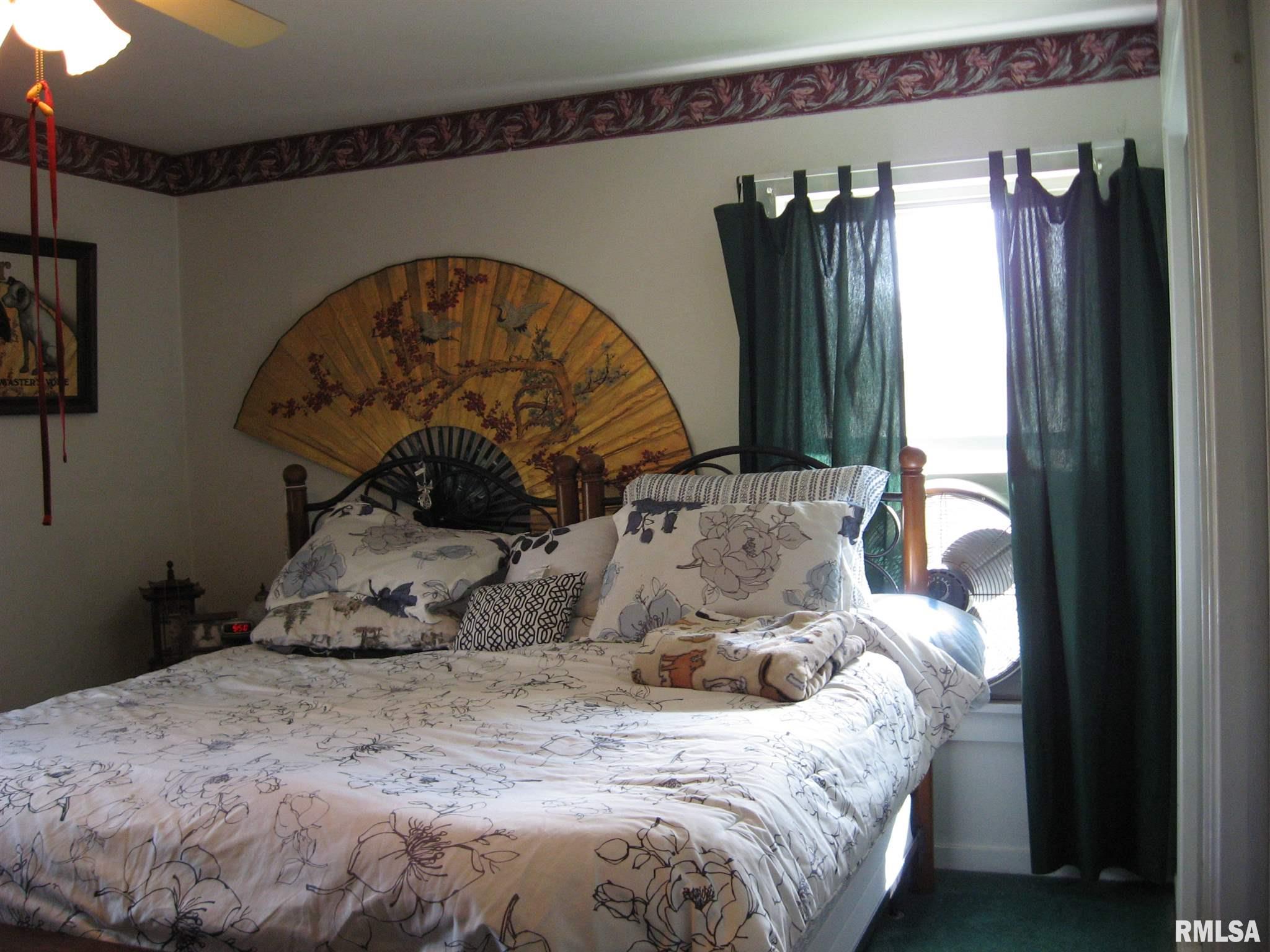 806 Sheridan Road Pekin, IL 61554 - Photo 18 of 28 Gallery Image 18