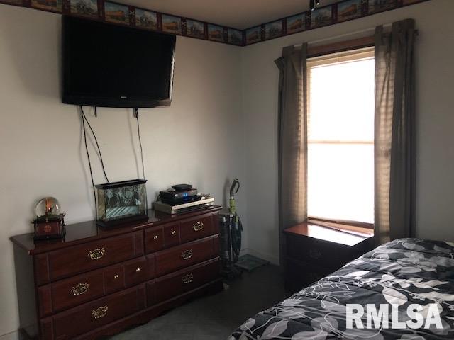 806 Sheridan Road Pekin, IL 61554 - Photo 26 of 28 Gallery Image 26