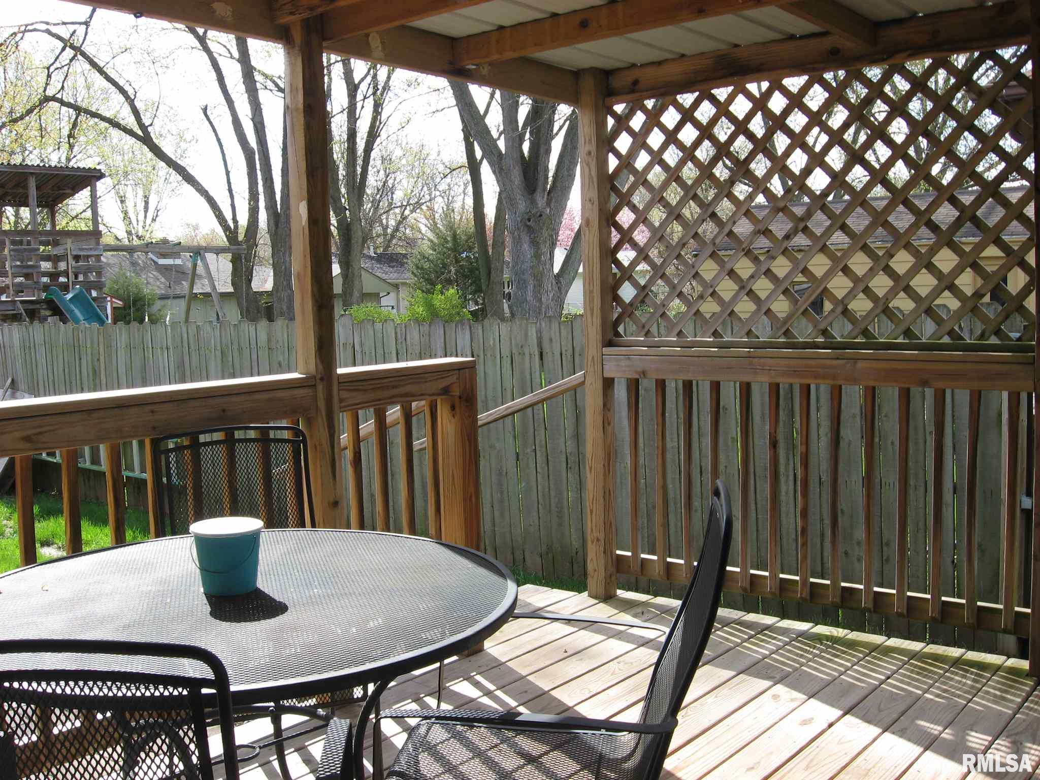 806 Sheridan Road Pekin, IL 61554 - Photo 28 of 28 Gallery Image 28