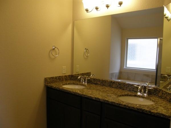 200 Rocky Pine Road McKinney, TX 75072 - Photo 3 of 10