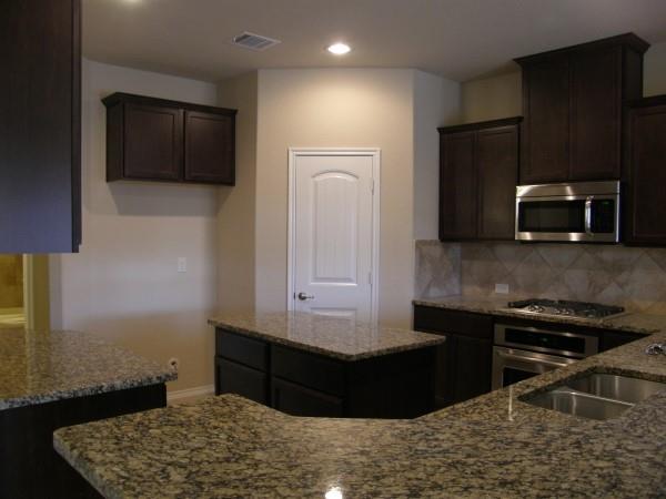 200 Rocky Pine Road McKinney, TX 75072 - Photo 6 of 10