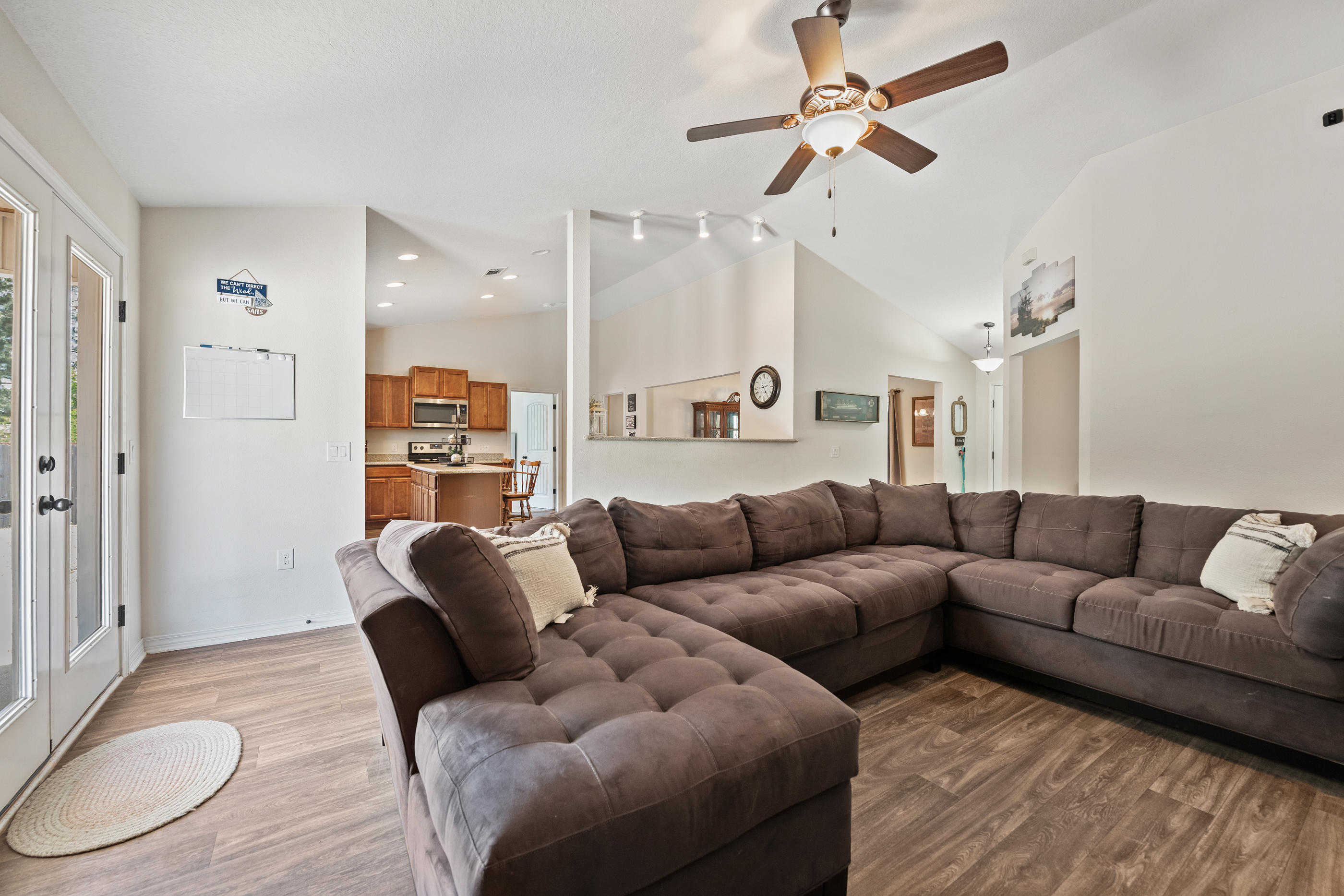 9235 Ridge Road Navarre, FL 32566 - Photo 3 of 39 Gallery Image 3