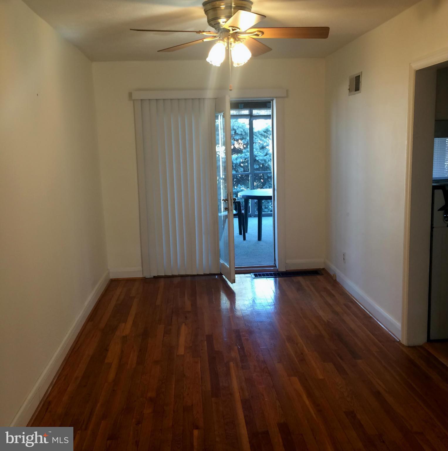 312 West Riverview Road Baltimore, MD 21225 - Photo 5 of 29 Dining Room
