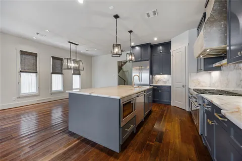 $1,150,000 | 926 Nicholson Street, Houston, TX 77008
