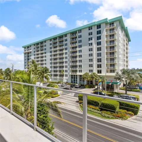 $14,200 | 10281 West Bay Harbor Drive, Unit 402, Bay Harbor Islands, FL 33154