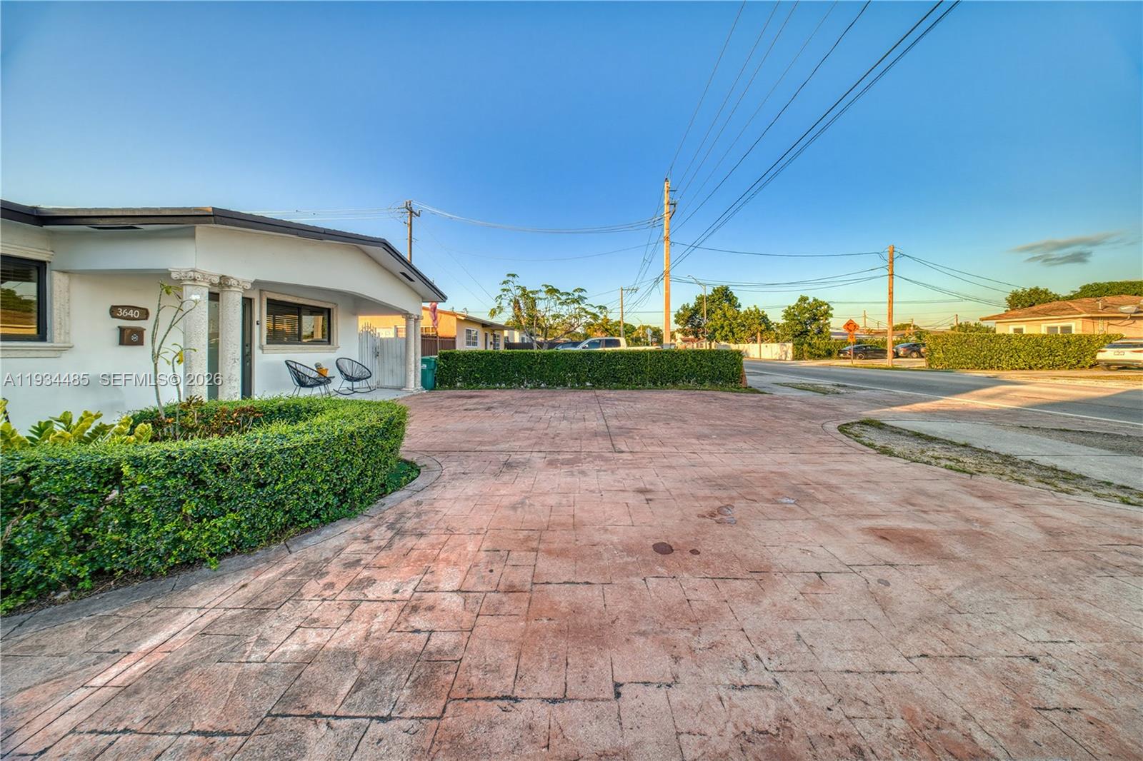 3640 Southwest 92nd Avenue Miami, FL 33165 - Photo 5 of 30 a view of a house with a yard