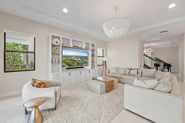 $14,000 | 13633 Artisan Circle, Palm Beach Gardens, FL 33418