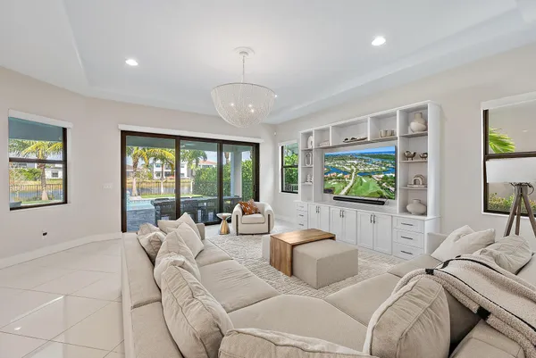 $14,000 | 13633 Artisan Circle, Palm Beach Gardens, FL 33418