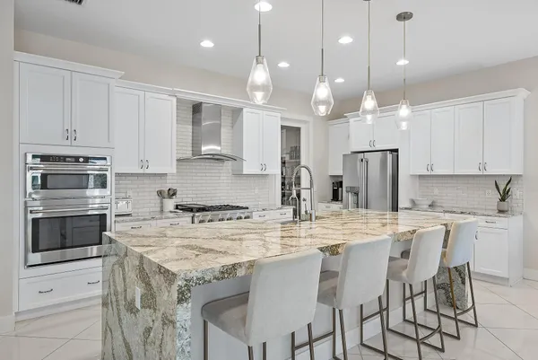 $14,000 | 13633 Artisan Circle, Palm Beach Gardens, FL 33418