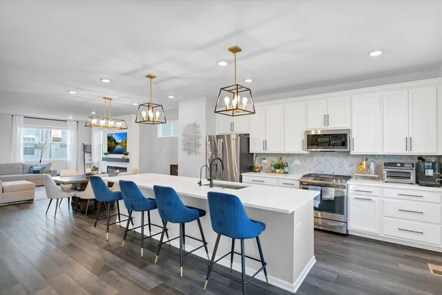 $525,000 | 3209 Trillium Circle, Rolling Meadows, IL 60008