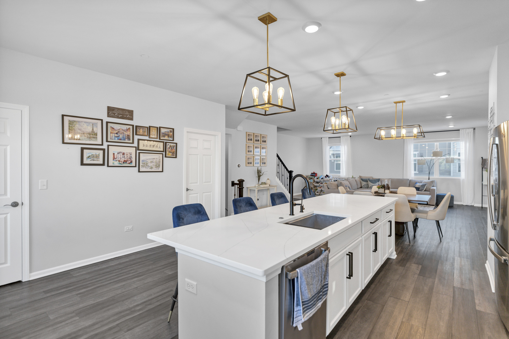 3209 Trillium Circle Rolling Meadows, IL 60008 - Photo 9 of 30