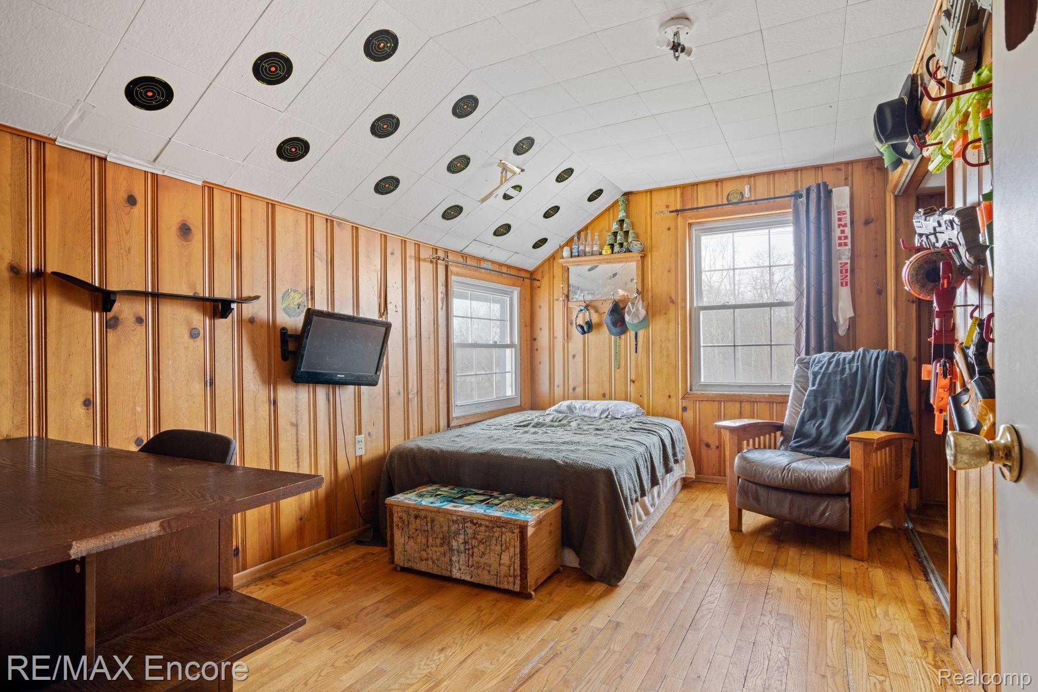 13450 Rattalee Lake Road Davisburg, MI 48350 - Photo 27 of 57 UPSTAIRS BEDROOM