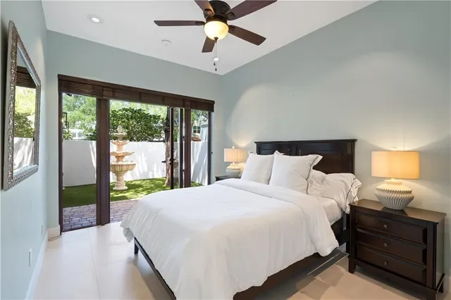 a bathroom with a sink vanity and a mirror