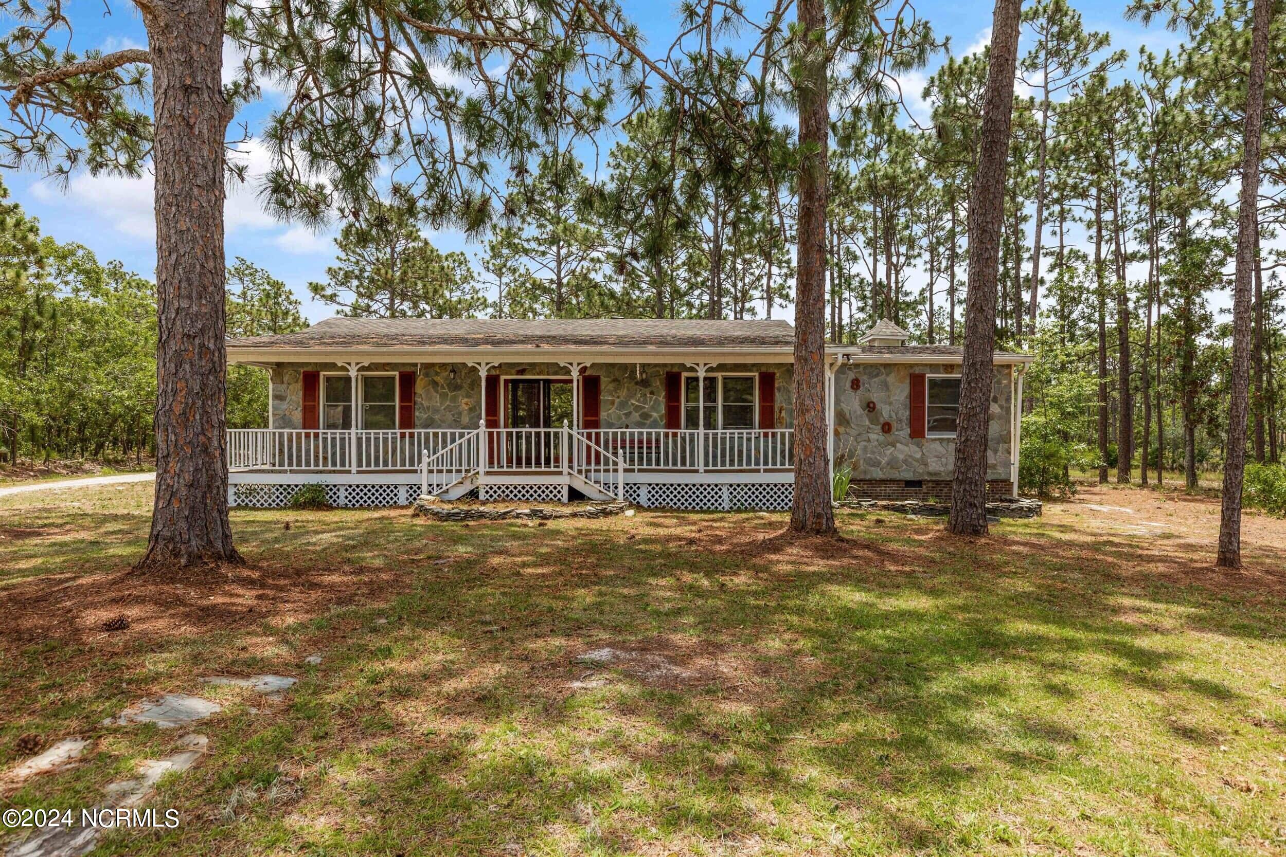 890 Cardinal Road Southport, NC 28461 - Photo 1 of 50 890CardinalRd_00001_890 Cardinal Rd