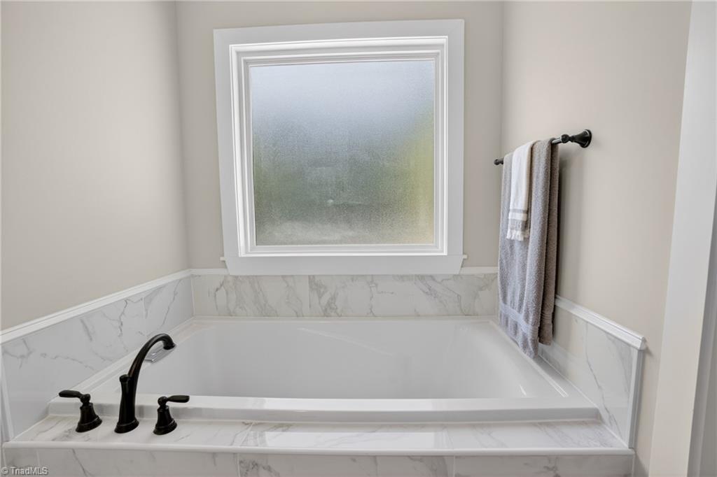 721 Petree Road Winston-Salem, NC 27106 - Photo 27 of 32