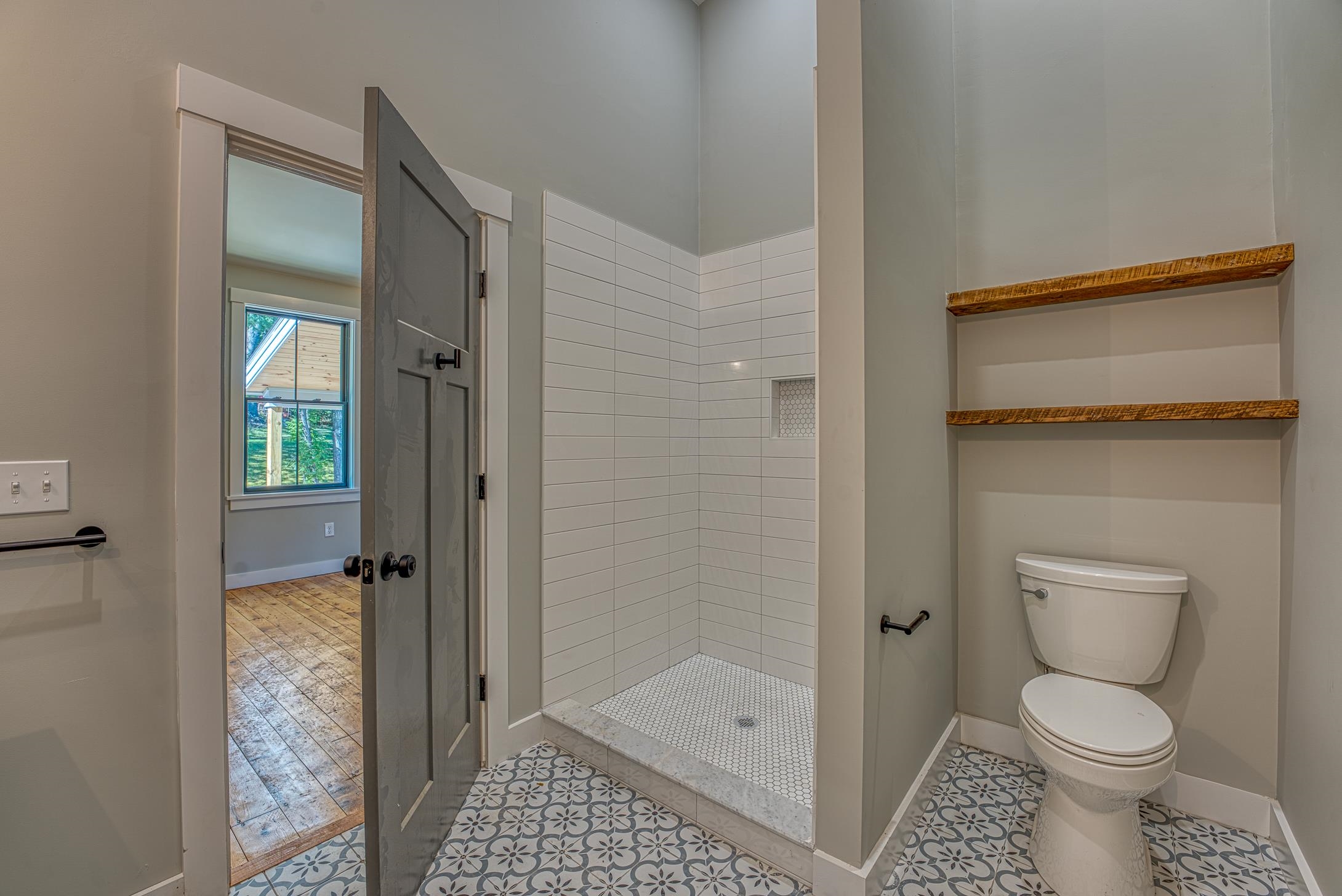 1002 Highway 3, Unit 3 EAST Holderness, NH 03245 - Photo 14 of 28