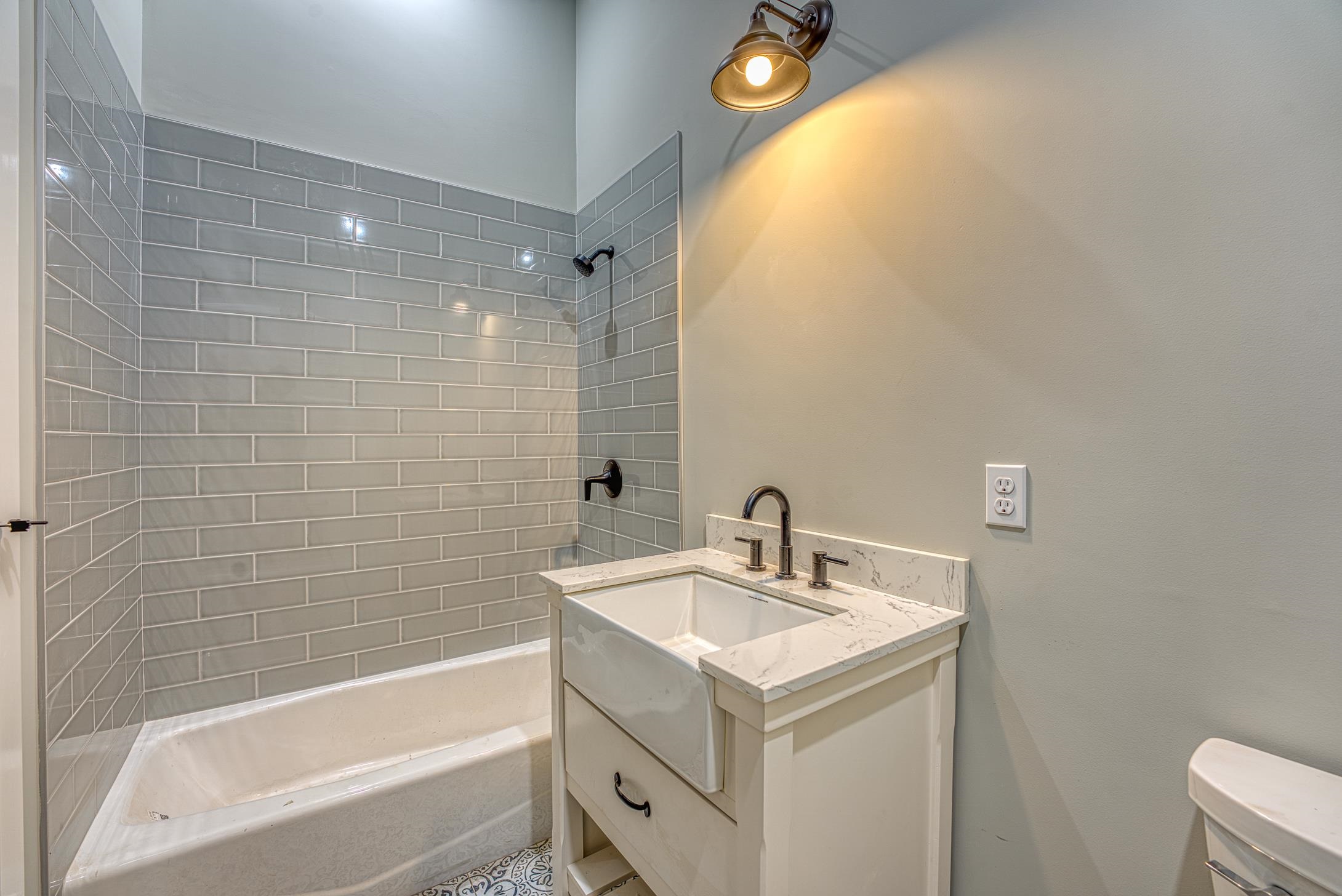 1002 Highway 3, Unit 3 EAST Holderness, NH 03245 - Photo 15 of 28