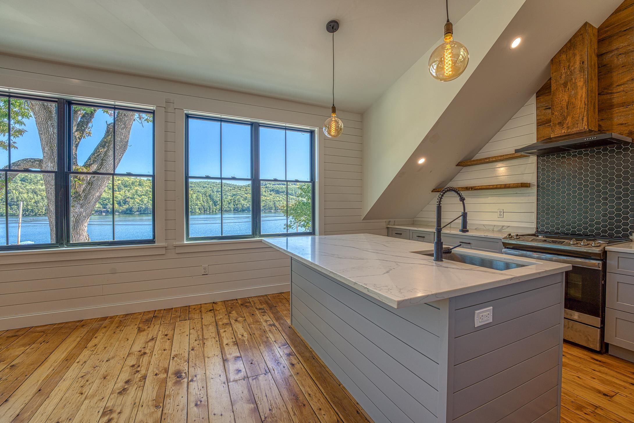 1002 Highway 3, Unit 3 EAST Holderness, NH 03245 - Photo 16 of 28