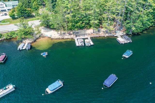 $3,750 | 1002 Highway 3, Unit 3 EAST, Holderness, NH 03245