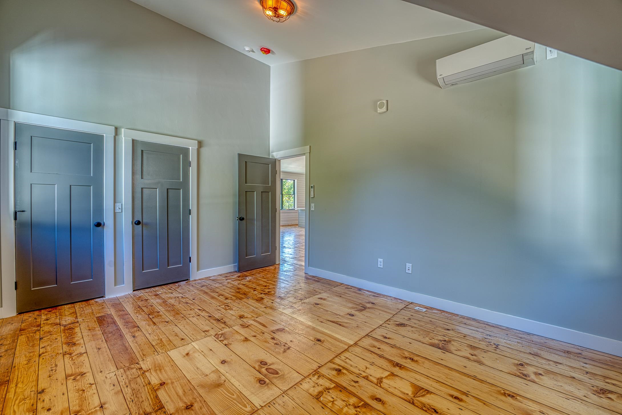 1002 Highway 3, Unit 3 EAST Holderness, NH 03245 - Photo 10 of 28