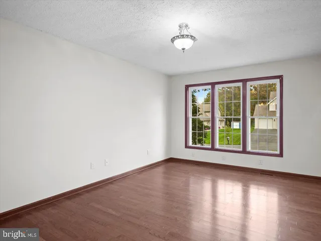 $409,900 | 423 Bradley Lane, Shippensburg, PA 17257