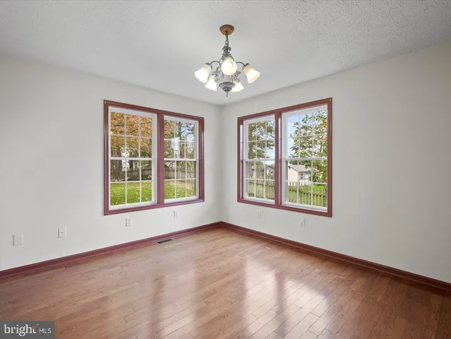 $409,900 | 423 Bradley Lane, Shippensburg, PA 17257