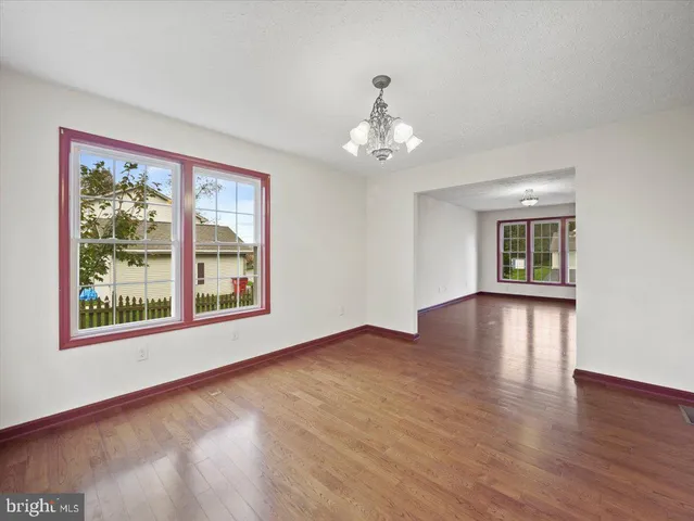 $409,900 | 423 Bradley Lane, Shippensburg, PA 17257