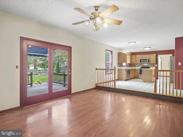 $409,900 | 423 Bradley Lane, Shippensburg, PA 17257