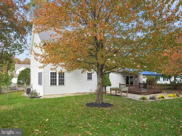 $409,900 | 423 Bradley Lane, Shippensburg, PA 17257