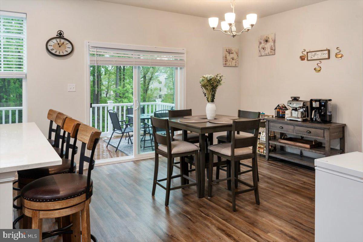 7975 Patterson Way Hanover, MD 21076 - Photo 3 of 34 Dining Area