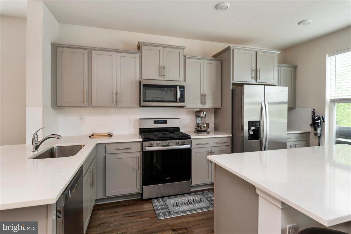 7975 Patterson Way Hanover, MD 21076 - Photo 5 of 34 Kitchen
